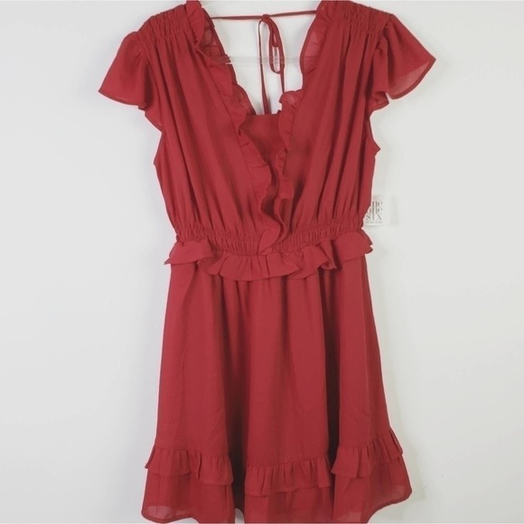 One One Six New with tags Deep Red Ruffle trim V-neck Fit and Flare Dress xs - Picture 3 of 11